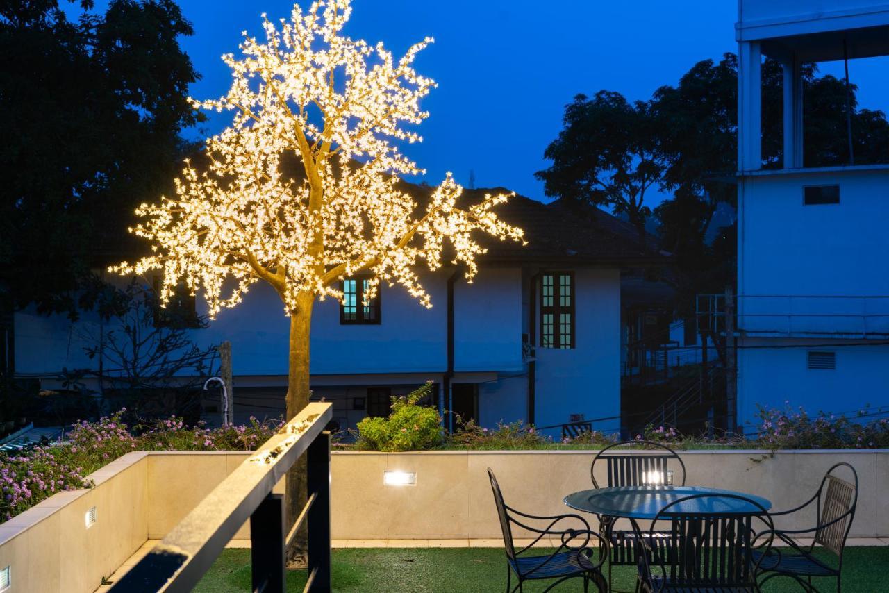 Clove Villa Kandy Luaran gambar